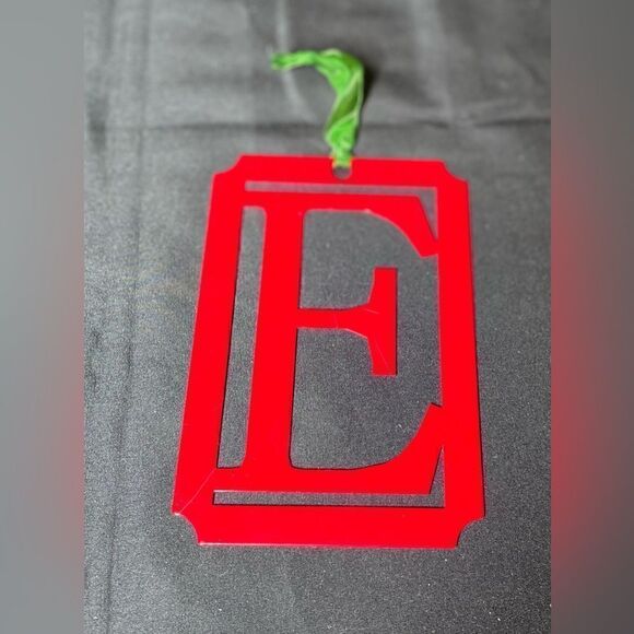 🔥❤️🔥 NEW “E” Red Enamel Ornaments Excellent Gift Tag NWOT Monogram Initial - Picture 2 of 4
